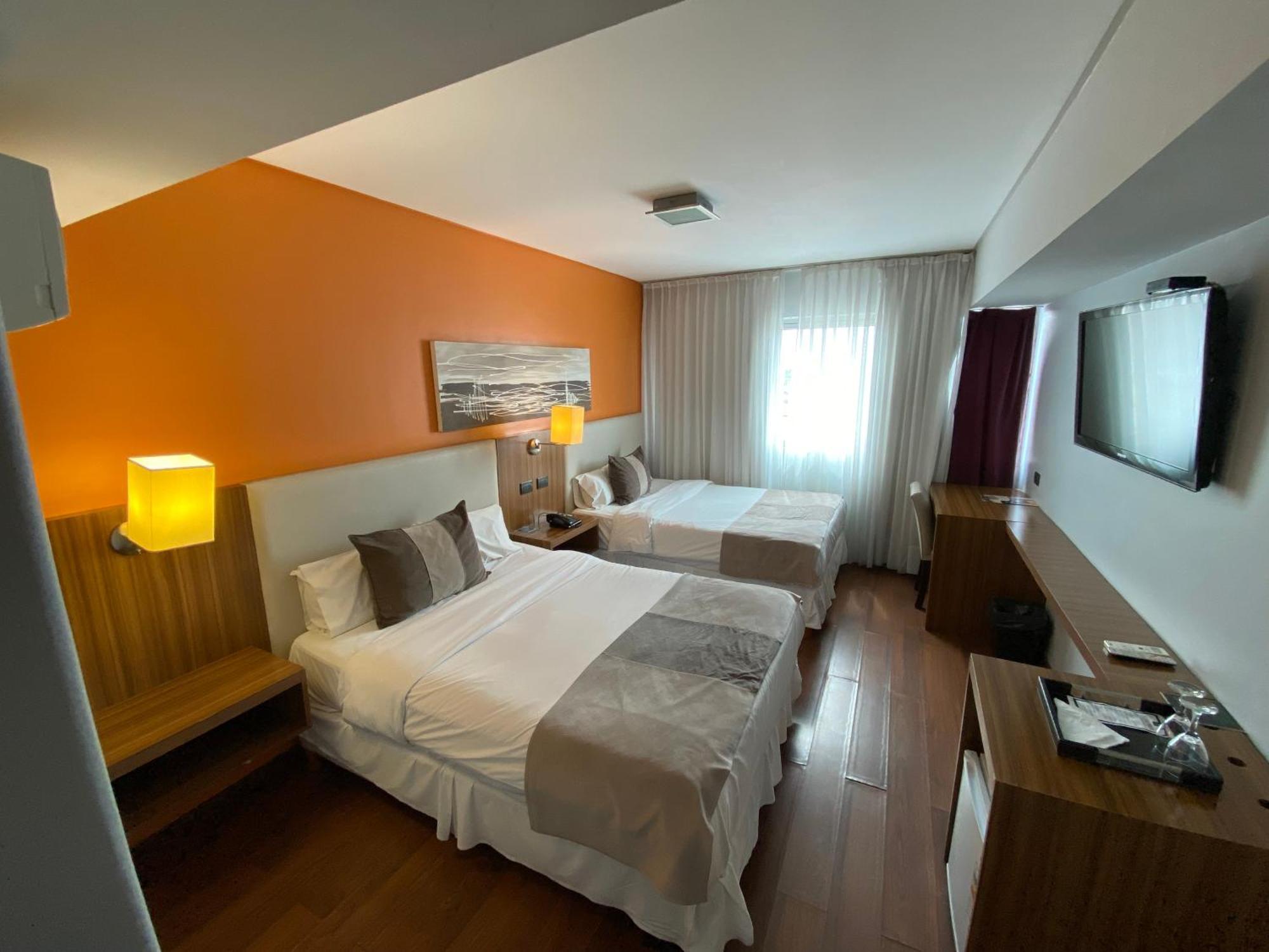 Hotel Bicentenario Suites&Spa San Miguel de Tucumán Buitenkant foto