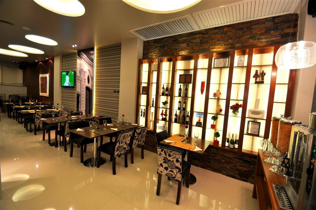 Hotel Bicentenario Suites&Spa San Miguel de Tucumán Buitenkant foto